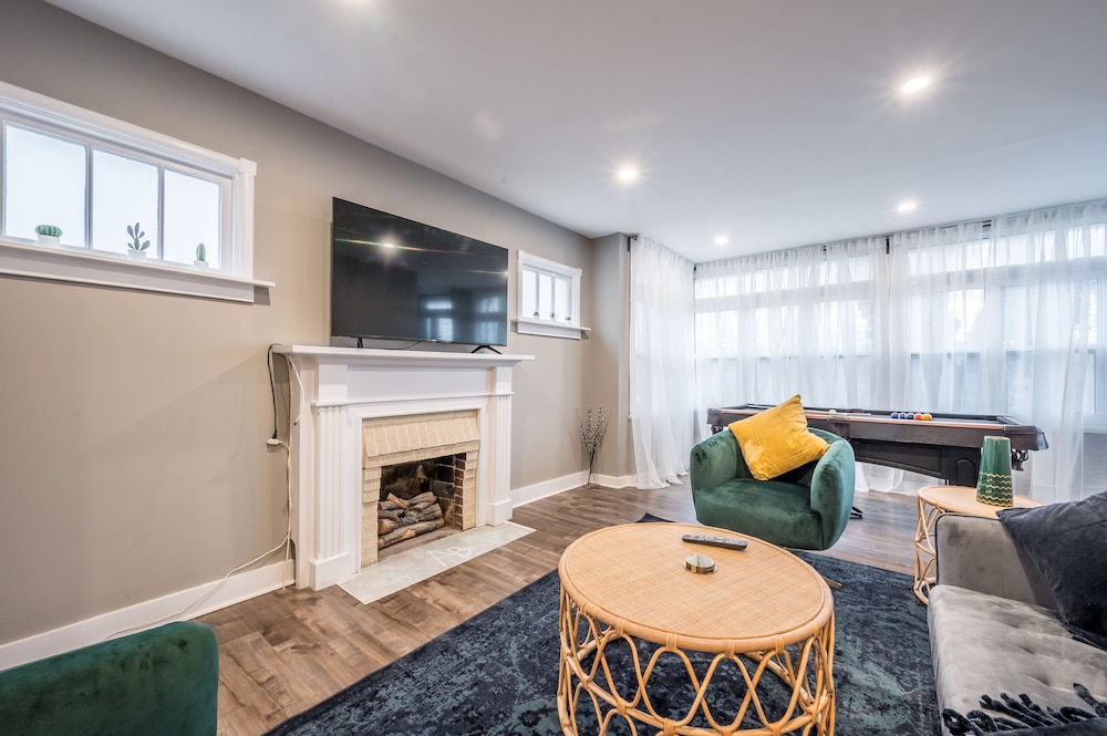 3 BR Cozy Chic Oasis