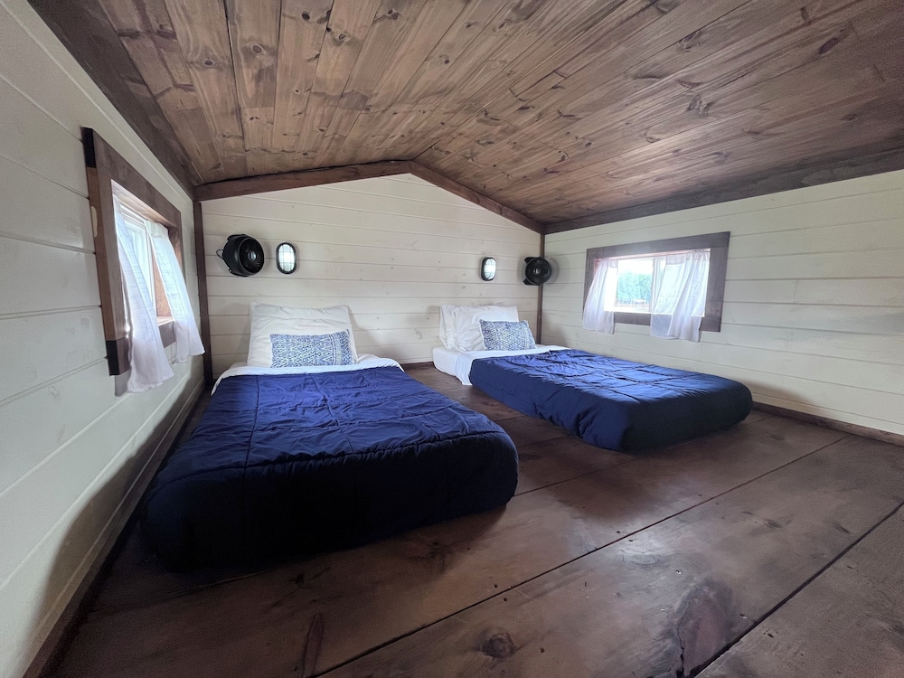 Tiny Home Resorts