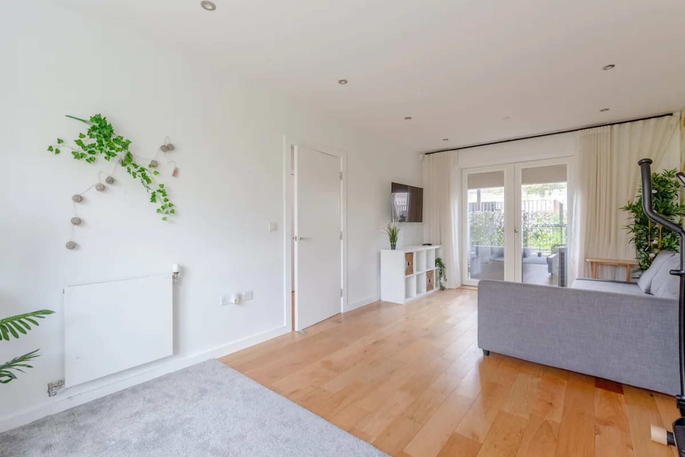 Spacious & Family Friendly 3BD House - Stratford
