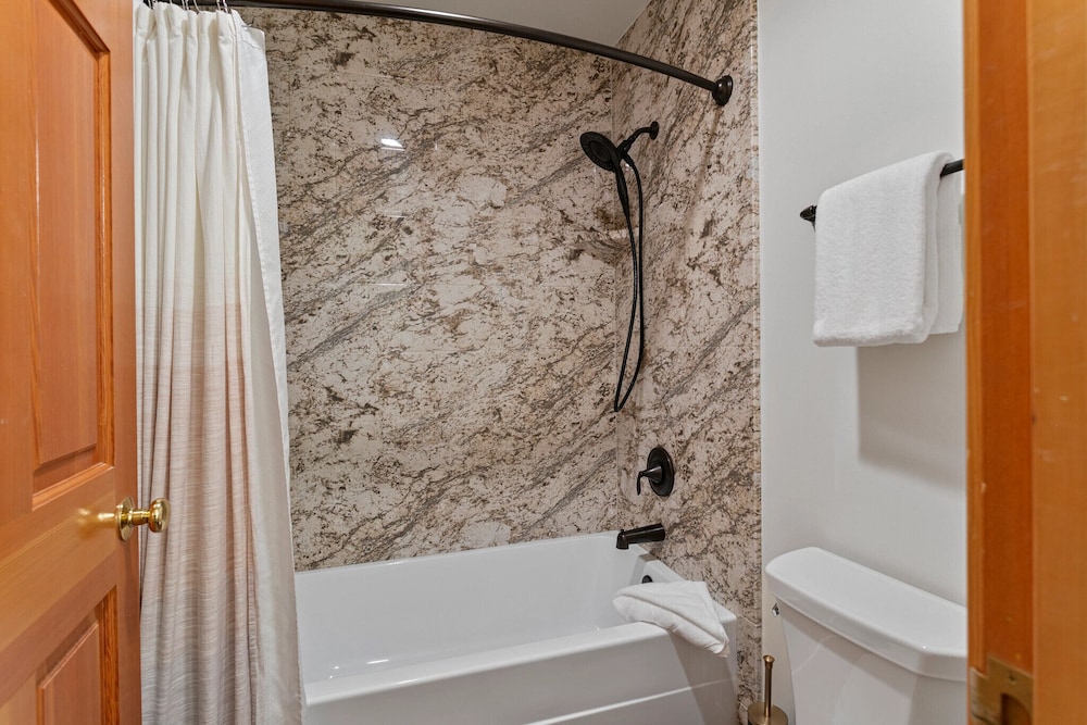 Enclave at Deer Valley - Two Bedroom with Spa #6 2 Condo