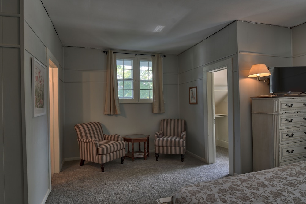 Charlevoix House