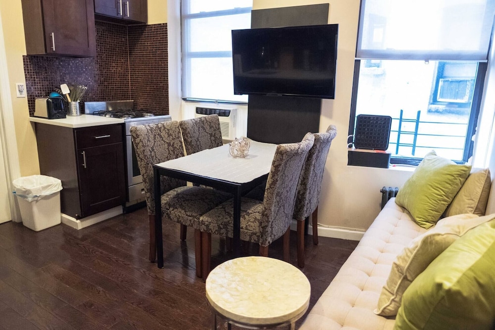 New 2 Bedroom Apt Next To Central Park West