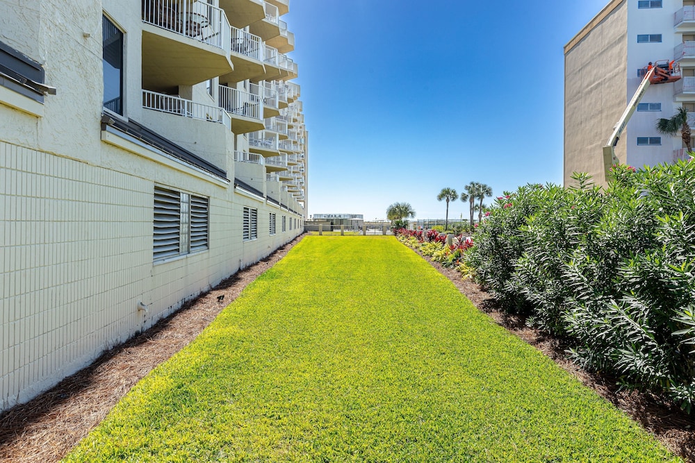 Inlet Reef 513 2 Bedroom Condo