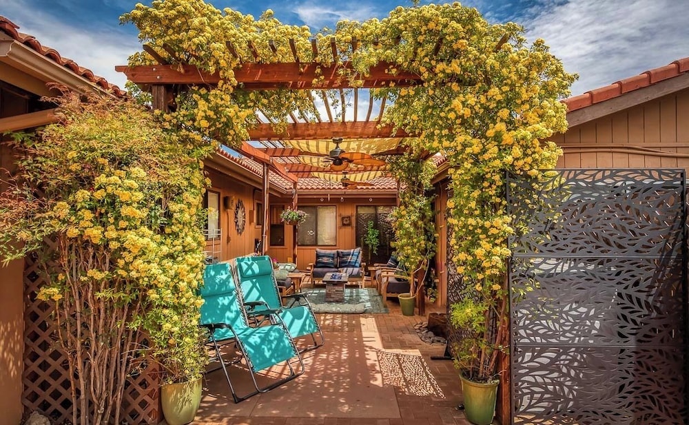 Whispering Creek B&B