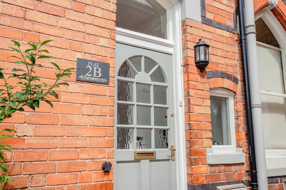 Host Stay Cannon Apartment
