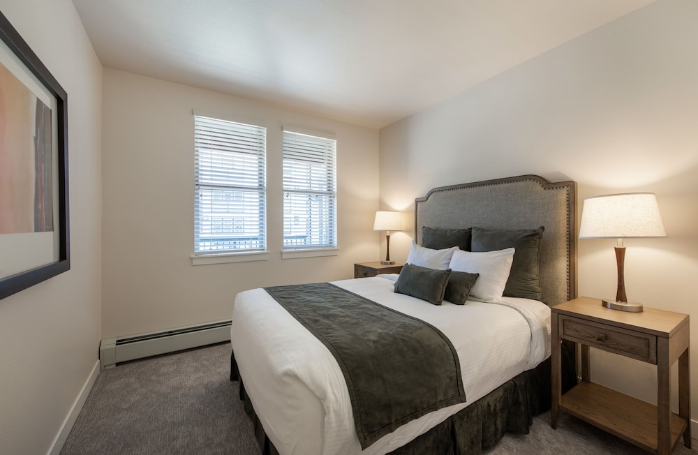 Winter Park CO Resort Lodging - Fraser Crossing/Founders Pointe