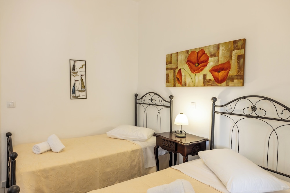 Pension Ageliki