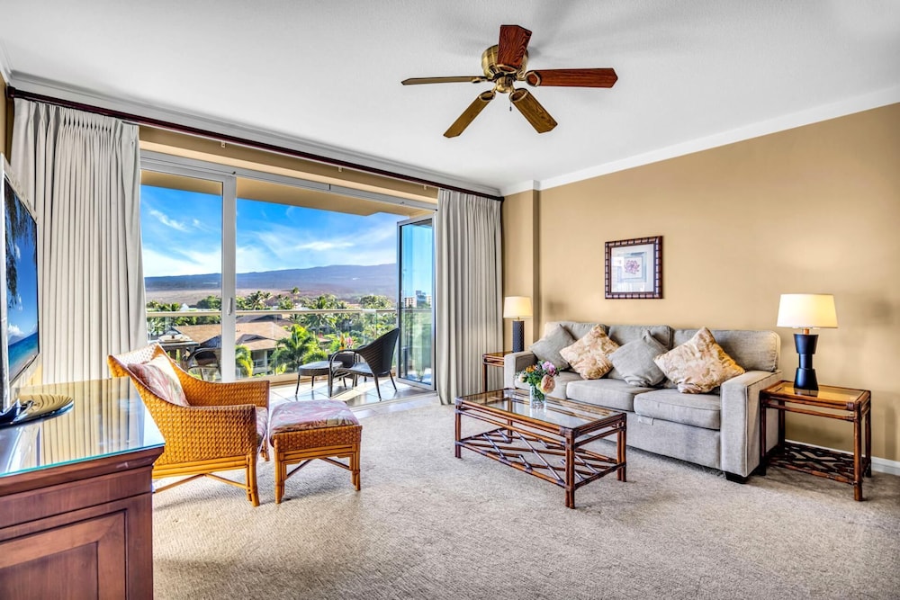 Honua Kai Konea 2 Free Rental Cars KBM Resorts Massive Lanai 2 Units, 3 Bedrooms Ml-1433