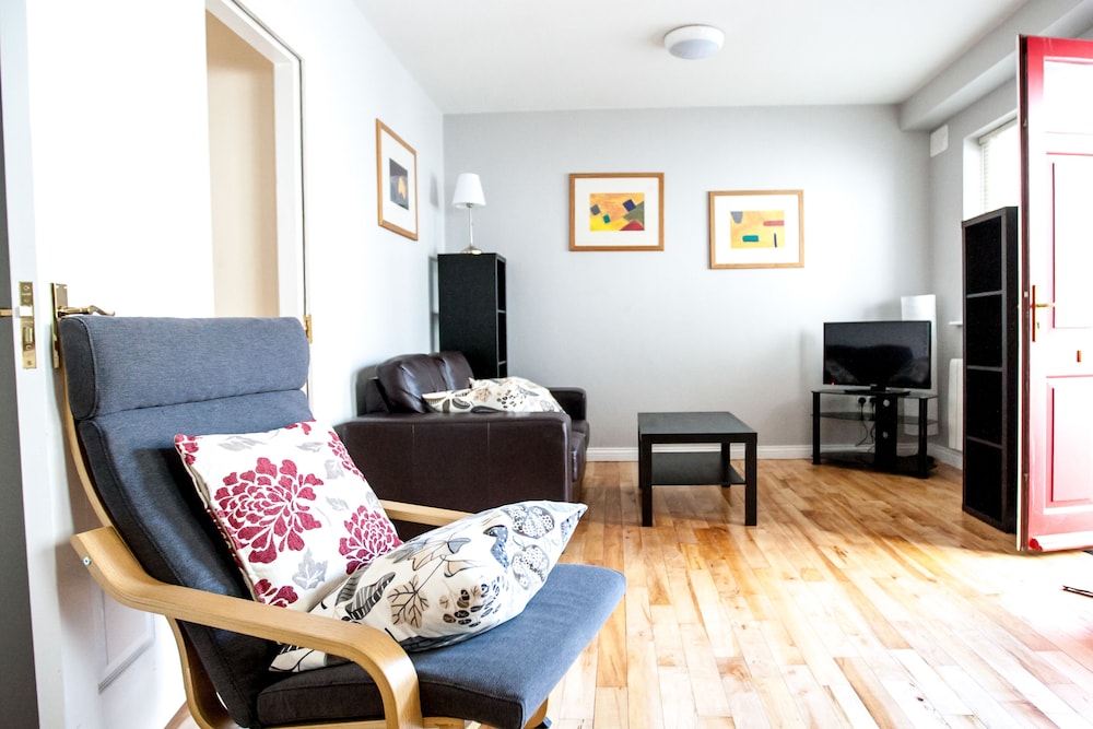 Dominic Street Apartments
