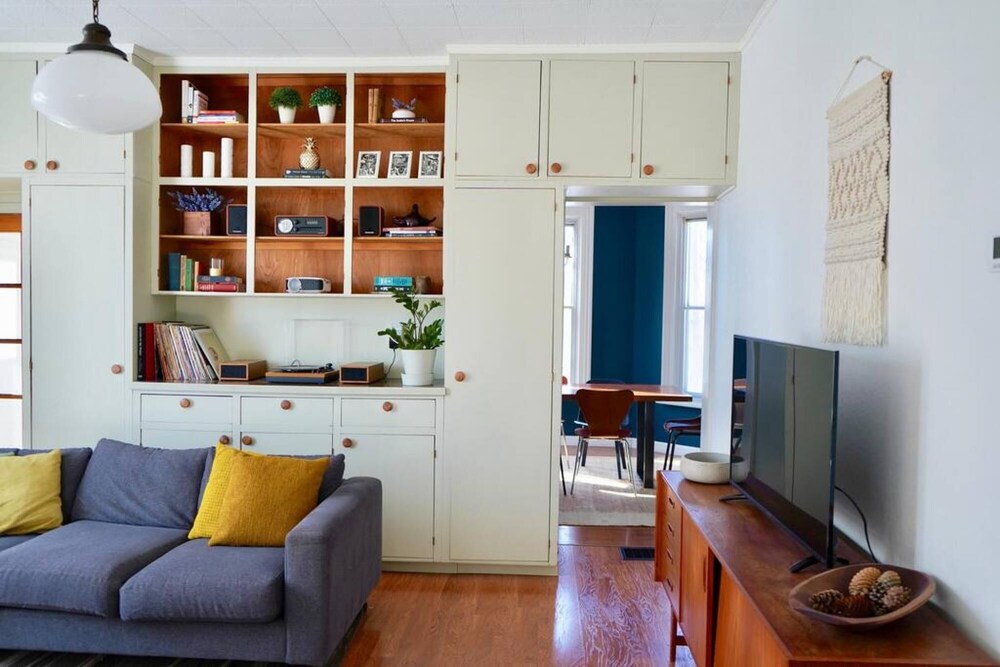 Ashton House PEC Welcomes You to The County - Image 2