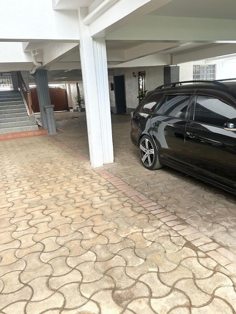 Lux Suites VOB Airbnb Eldoret