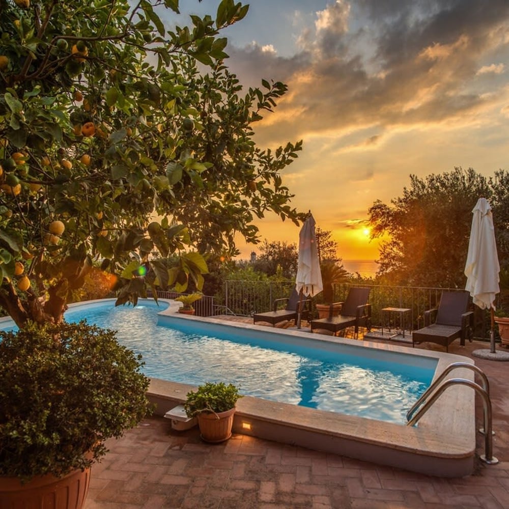 Villa Lucia in Massa Lubrense photo 2