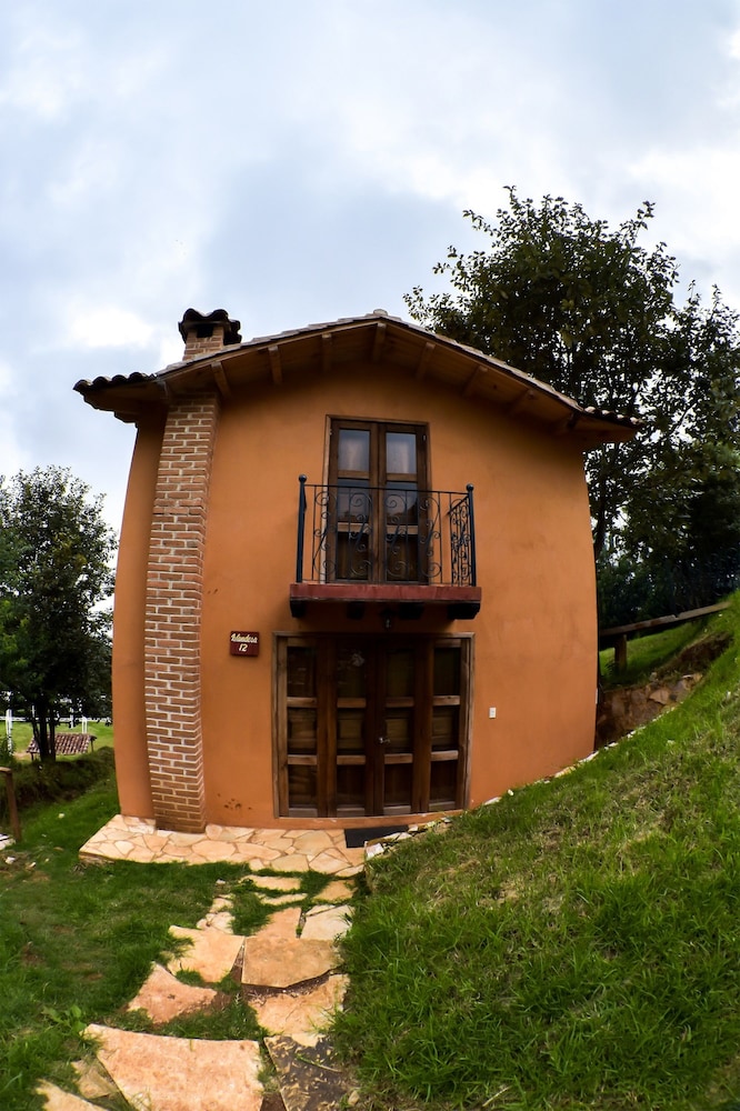 Cabañas y Suites Sergia Torres