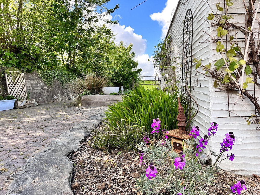 Swift Cottage