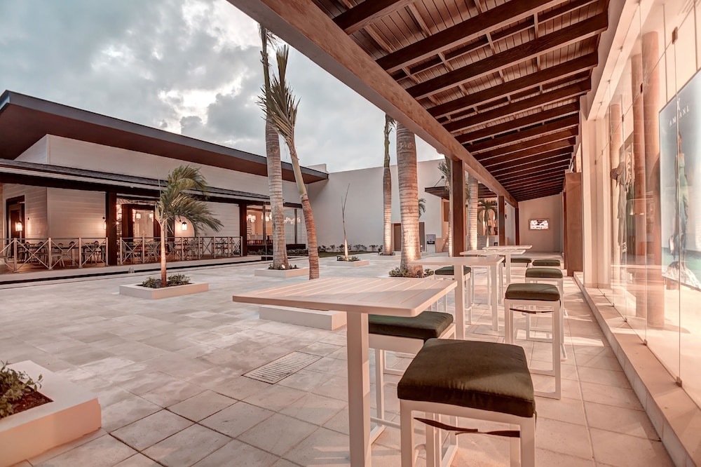 Jamaica Vacations - Royalton Blue Waters Montego Bay, An Autograph Collection All Inclusive Resort - Property Image 106