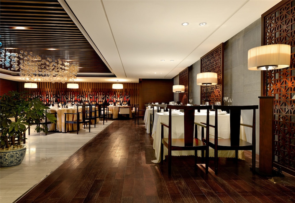 Crowne Plaza Yading by IHG