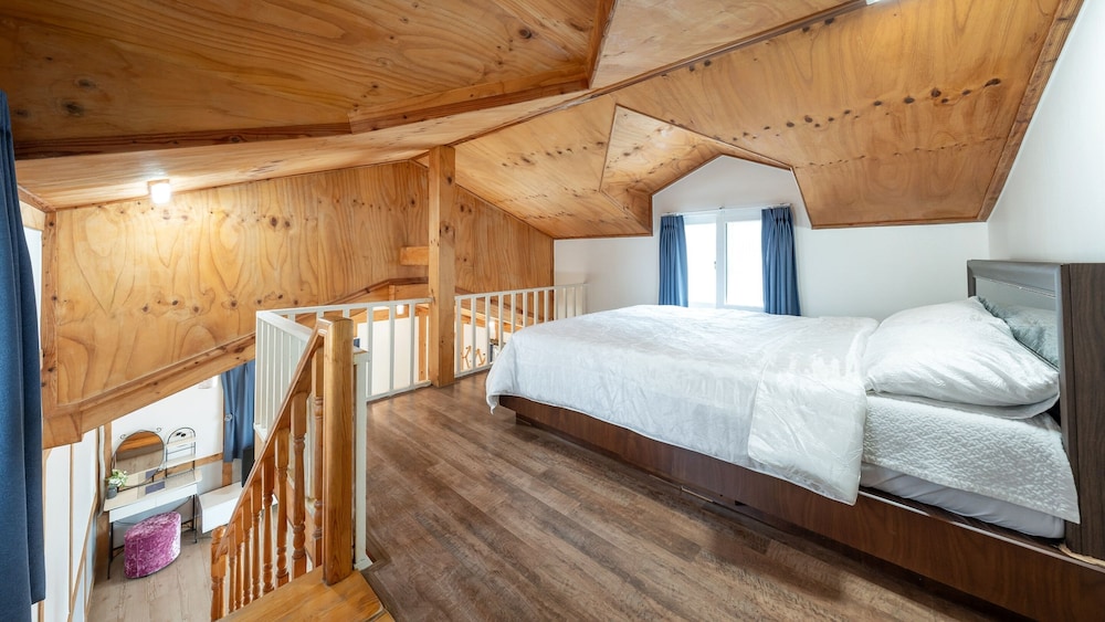 Gapyeong Iris Pension