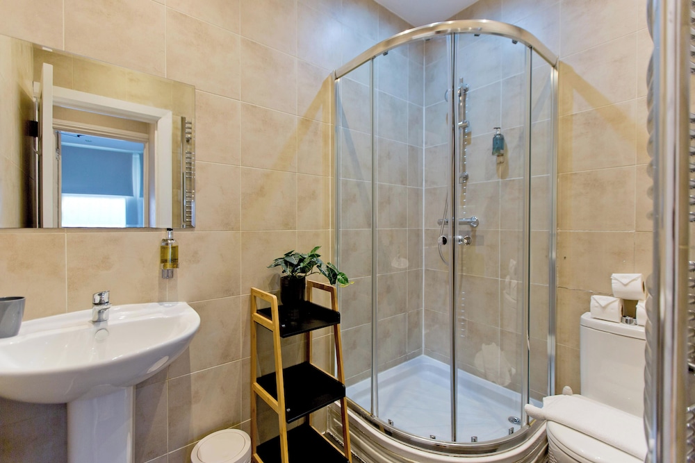 Imperial Earls Court Apartments