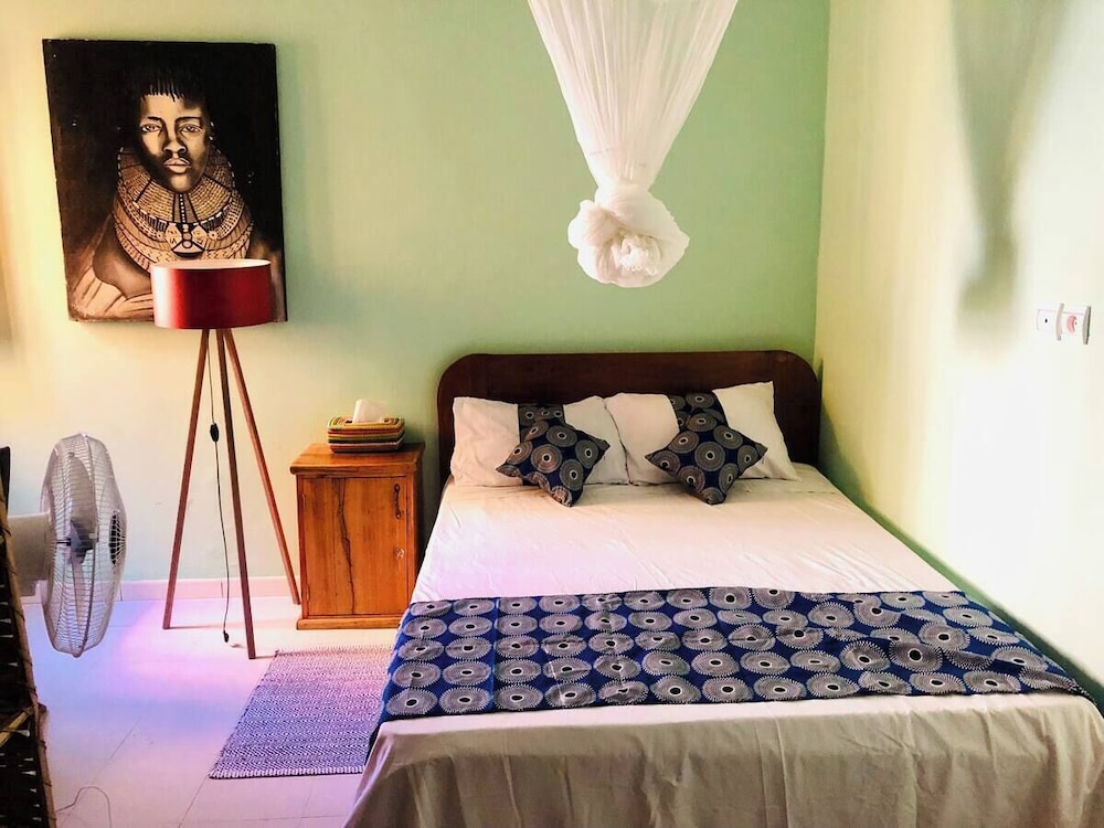 Fadidi House