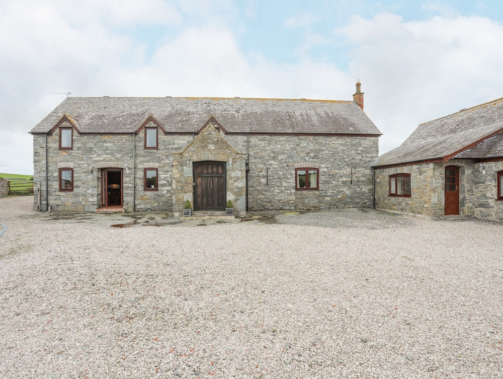 Caerdegog Ganol