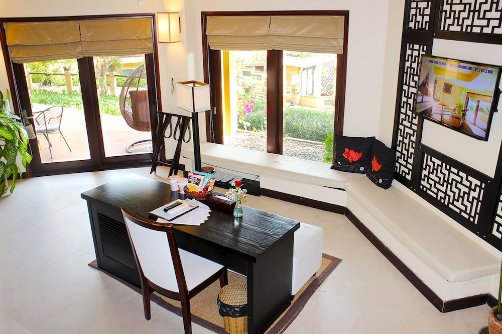Poshanu Resort