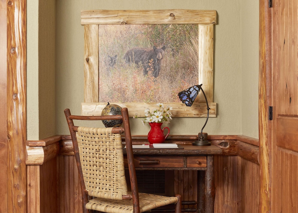 The Chatwal Lodge - Property Image 11