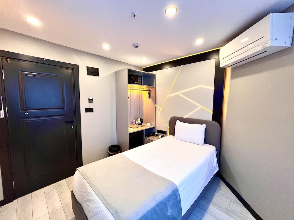 White Corner Otel - Image 27