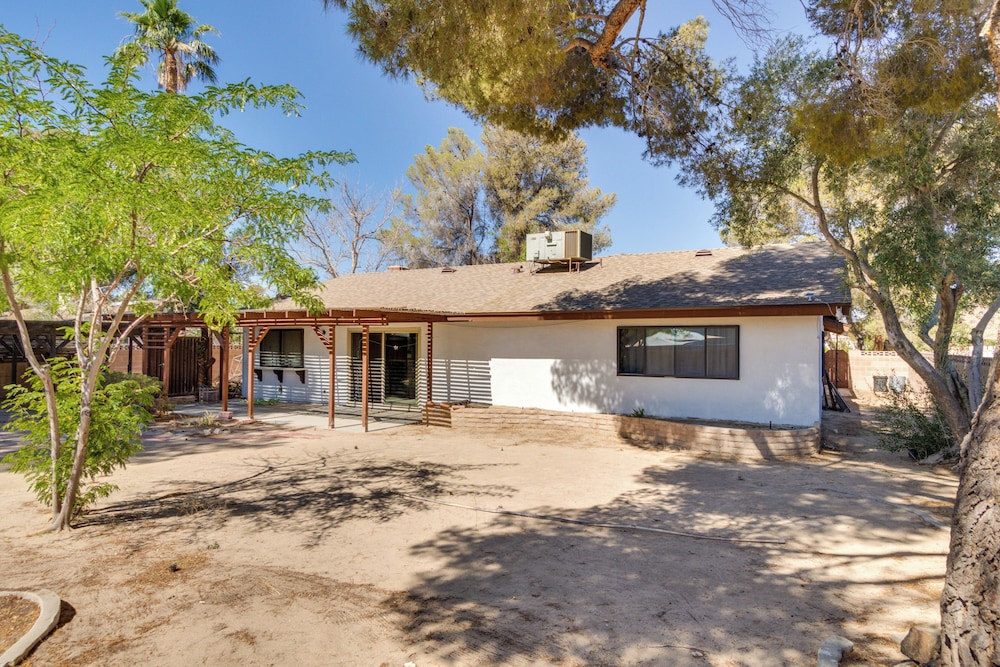 Ridgecrest Vacations - Quiet Ridgecrest Vacation Rental w/ Private Yard! - Property Image 3