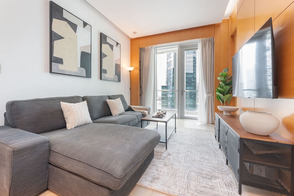 Relaxing and Cozy 1BR Apartment in Business Bay