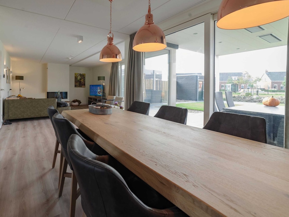 Villa in Colijnsplaat by the Sea & Sauna