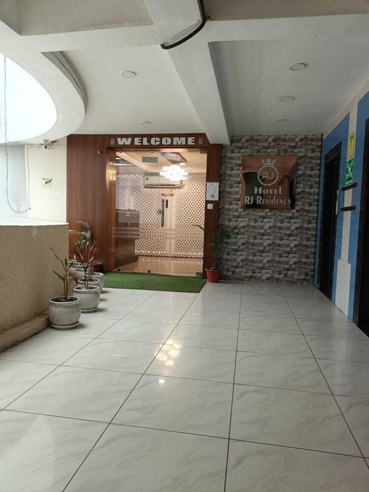 HOTEL RJ RESIDENCY C.G.ROAD
