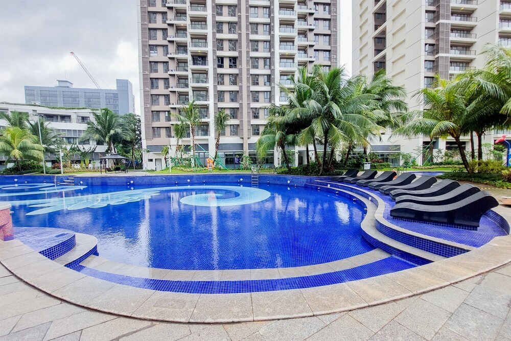 Best Spacious And Homey 3Br At Sky House Bsd Apartment