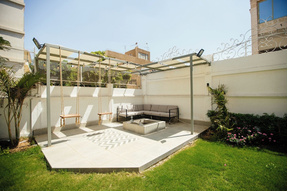 Arabian Nights - Modern Duplex Villa view 5