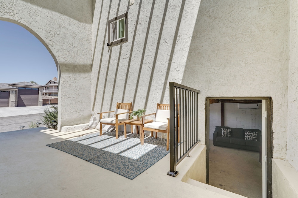 Pool, Game Room, Hot Tub: Lake Havasu City Oasis!