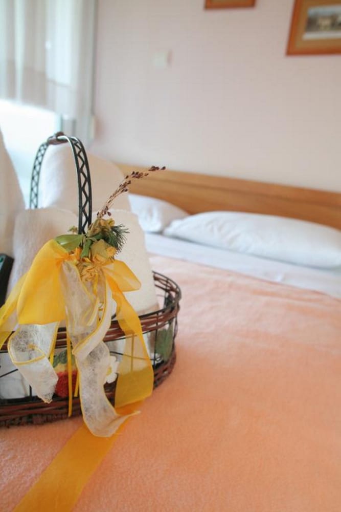 Xanthos Rooms