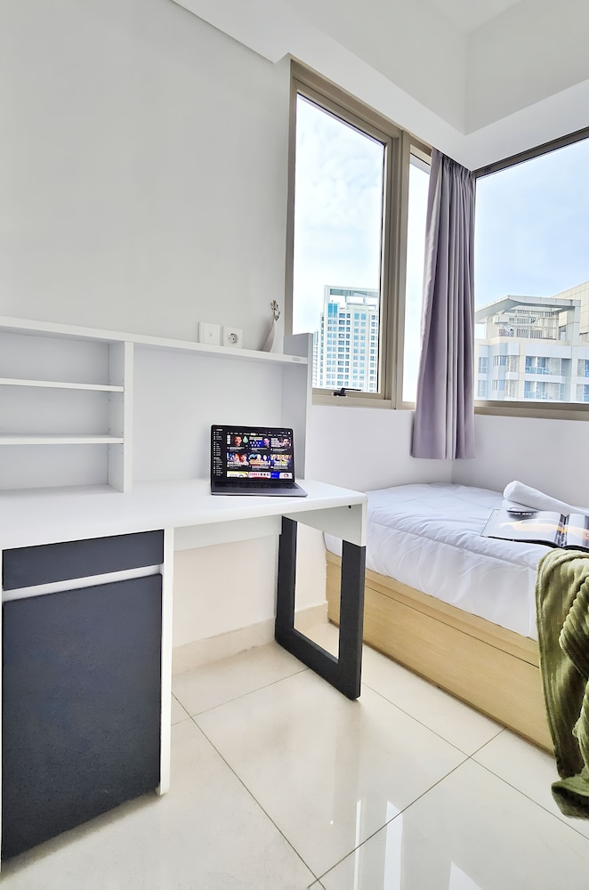 Staysanliving - Taman Anggrek Residence