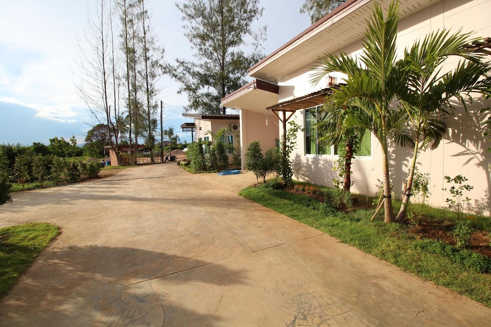 On Green Resort