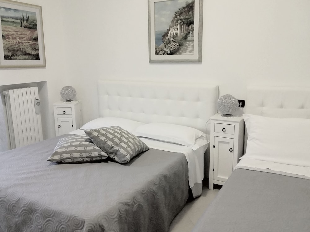 Villa Aurora B&B