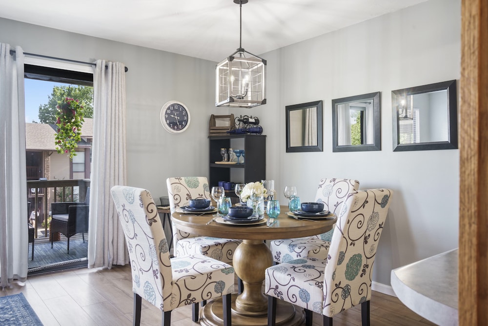 Branson Sunny Daze - Sleeps 4