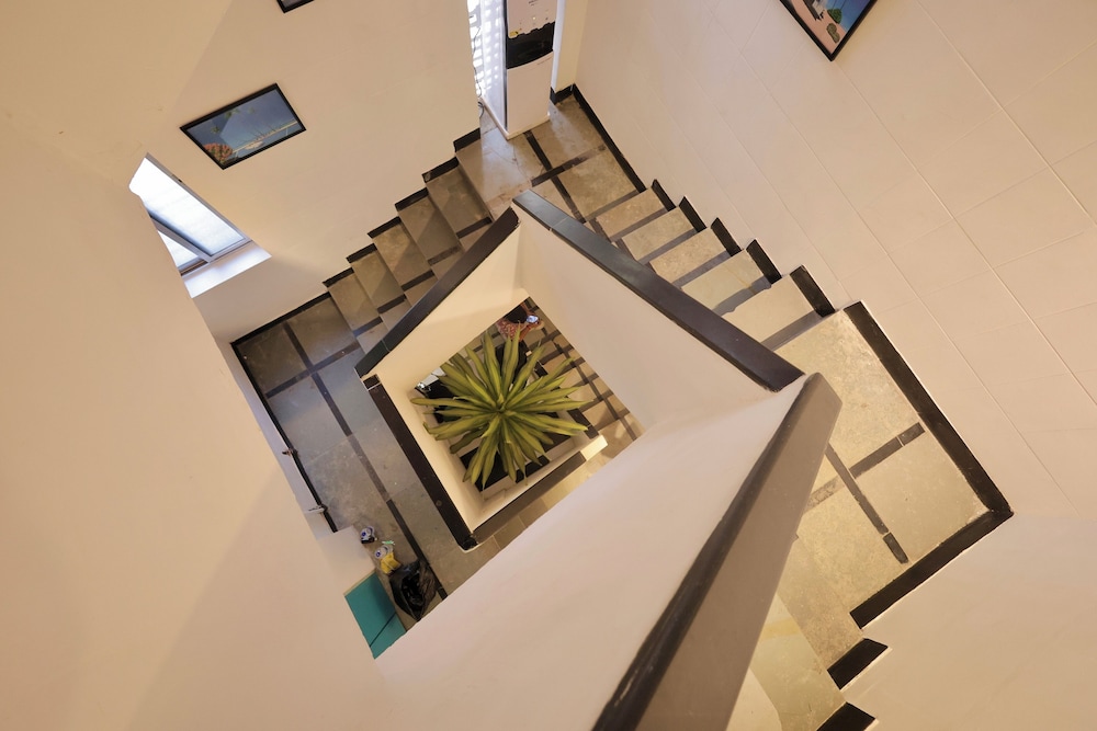 Locomo Hostel Mini - 9 mins from airport