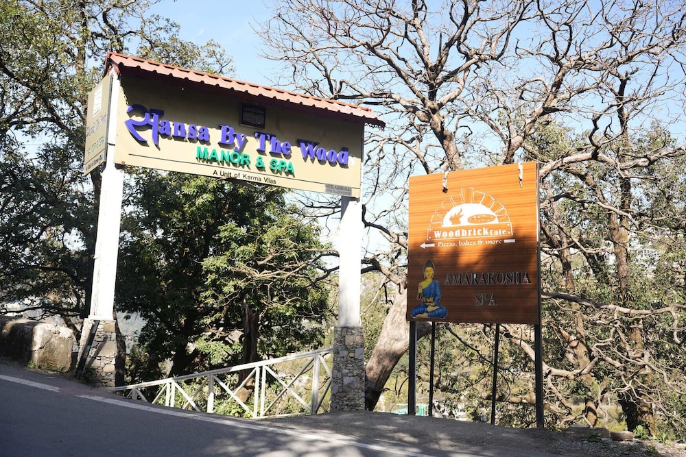 Sansa By The Woods - Manor Mussoorie