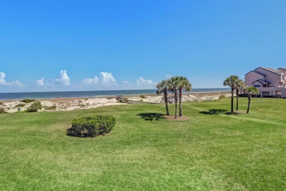 209-sailmaker view 3
