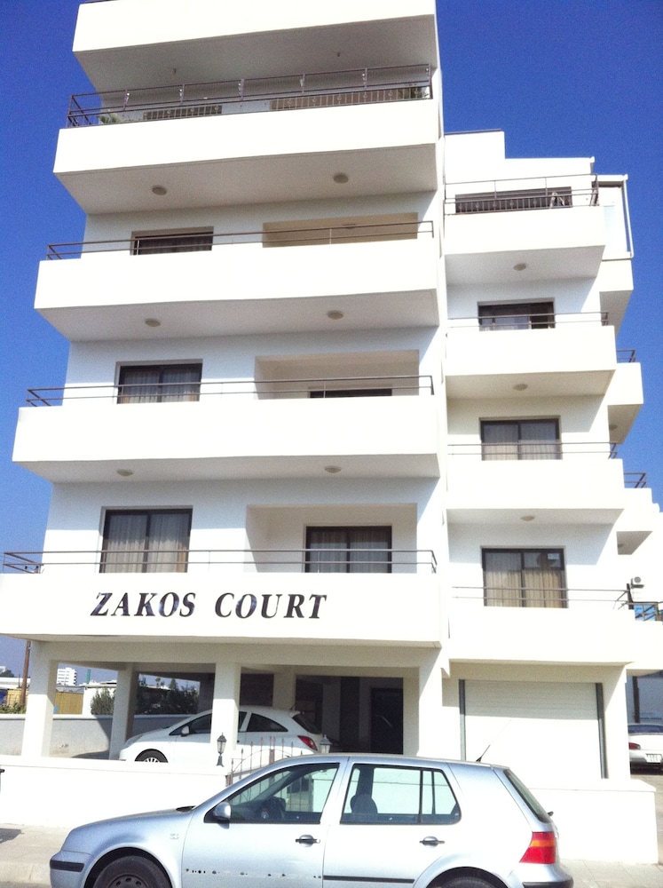 Hotel Zakos Court Apartments - Image 1