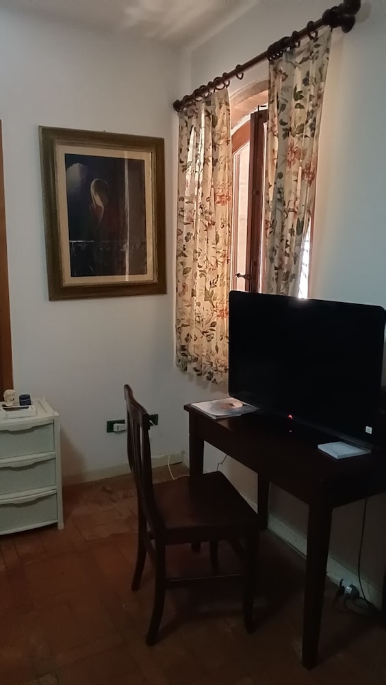 agriturismo borgo piazza