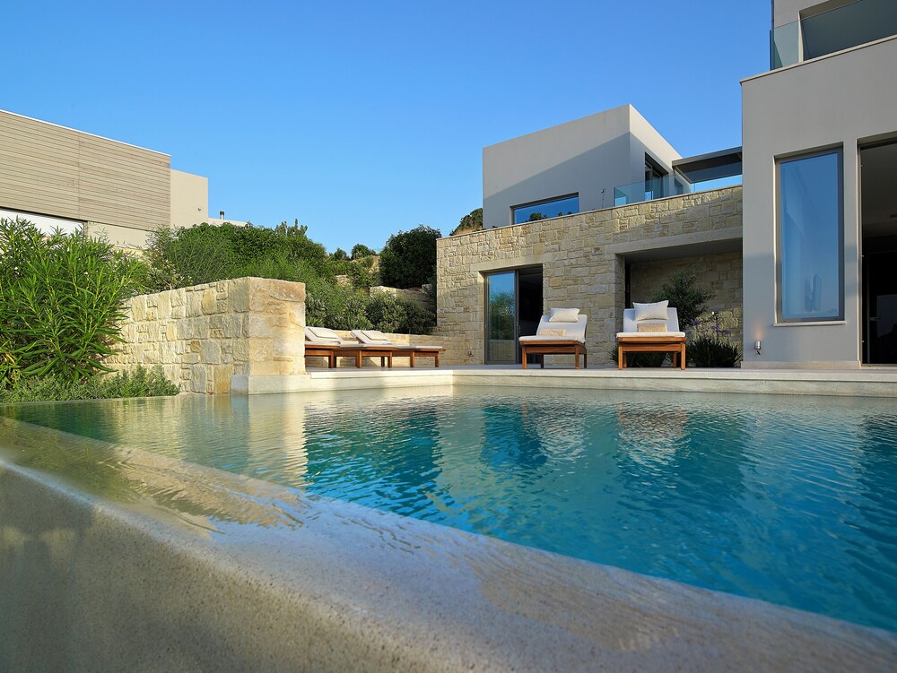 Youphoria Villas
