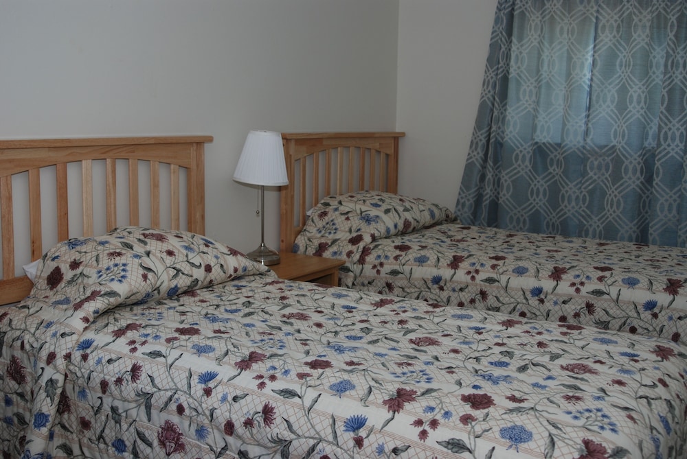 Shining Waters Cottages