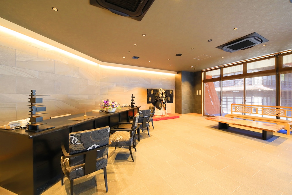 Narita Vacations - WAQOO Naritasanmonzen - Property Image 7
