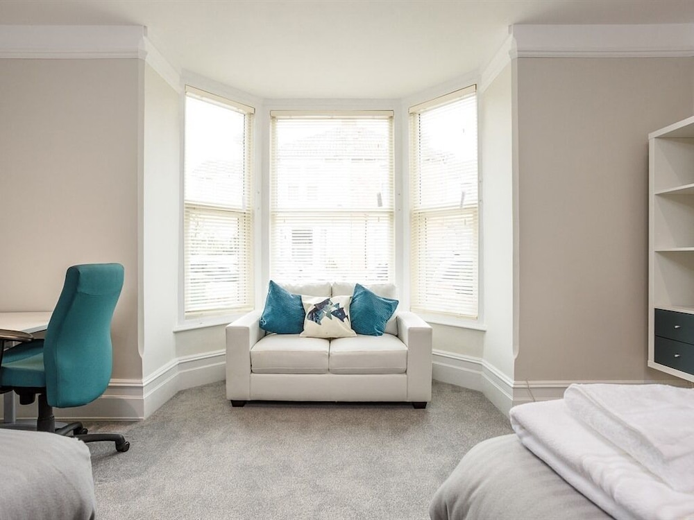 Hotel Orchard Garden Apartment - Image 1