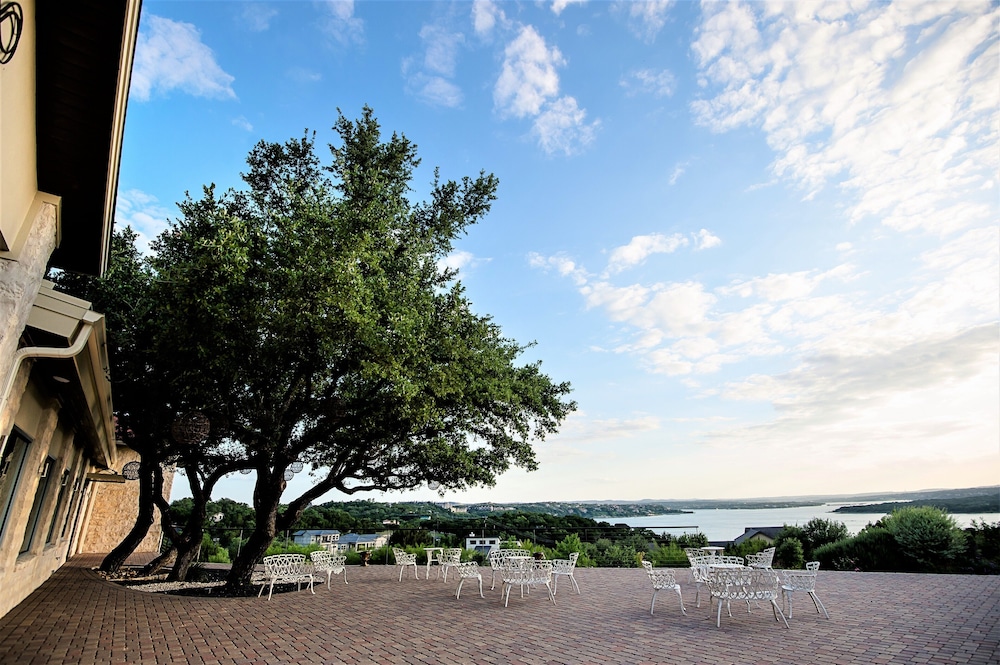 Vintage Villas Hotel Events - Property Image 4