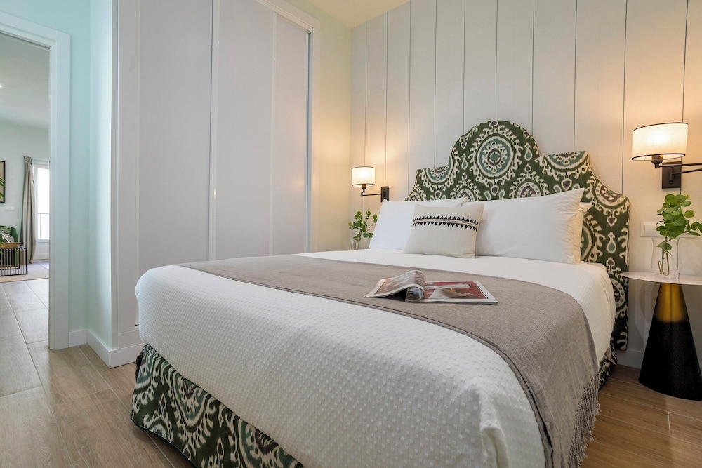 Exclusive Apartment in Cádiz. Patrocinio I